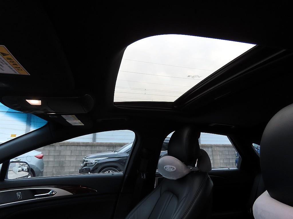 Lincoln MKZ 2019 Plateado - Importación desde Corea - HF Imports Iquique - Foto 18