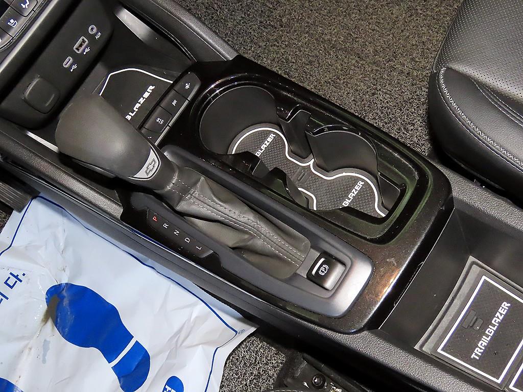 Chevrolet Trail Blazer - Vista 12