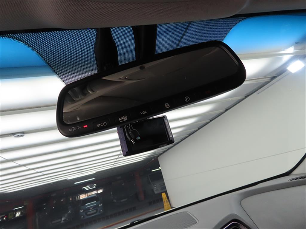 HYUNDAI Santa Fe - Vista 12