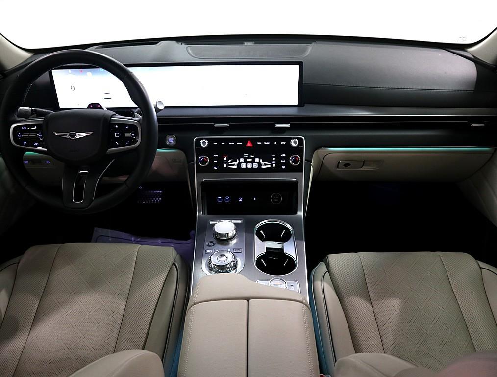 Genesis GV80 - Vista 5