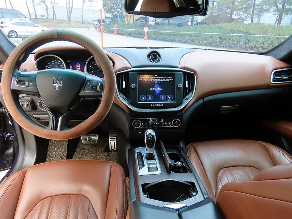 Maserati Ghibli - Vista 7