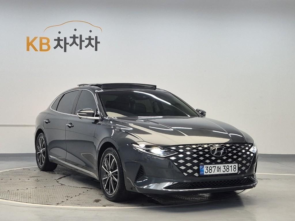 HYUNDAI Grandeur - Vista 4