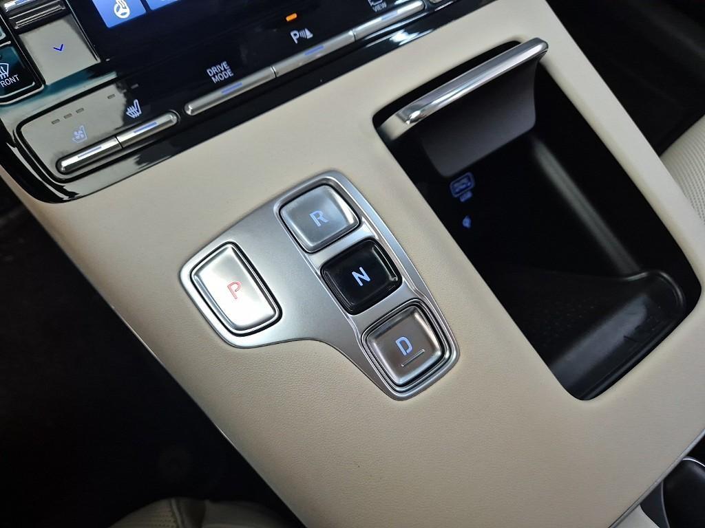 HYUNDAI Grandeur - Vista 8