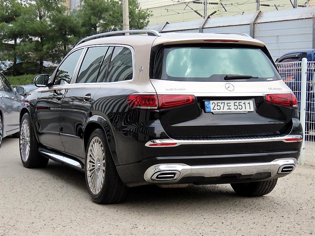 Mercedes Benz GLS Class - Vista 3