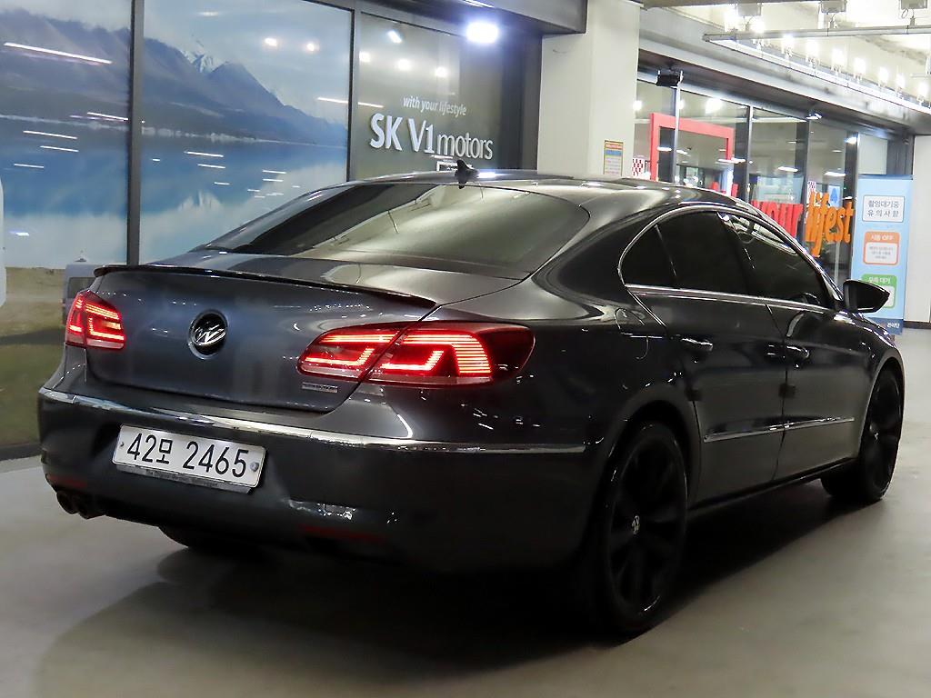 Volkswagen CC - Vista 4