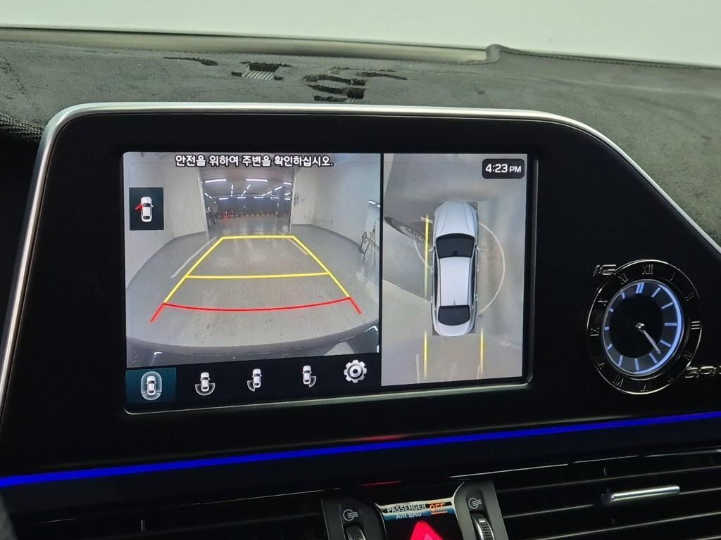 HYUNDAI Grandeur - Vista 8