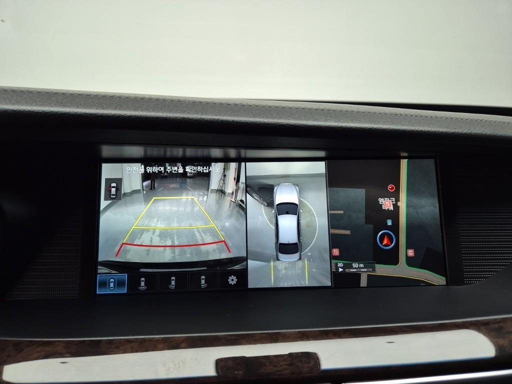 Genesis EQ900 - Vista 11