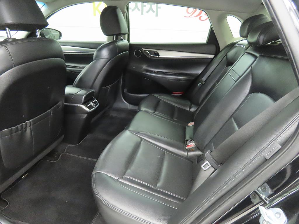 HYUNDAI Grandeur - Vista 6