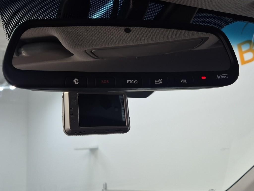 HYUNDAI Avante 2019 Blanco - Importación desde Corea - HF Imports Iquique - Foto 15