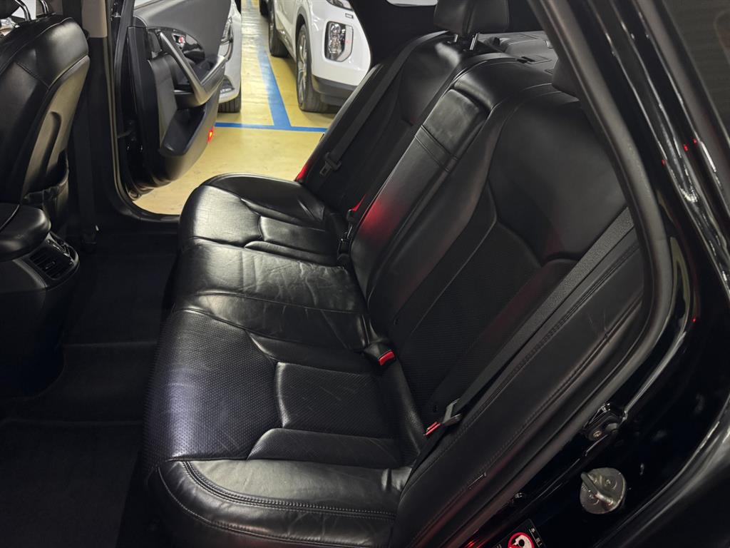 HYUNDAI Grandeur 2011 Negro - Importación desde Corea - HF Imports Iquique - Foto 17