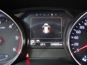 KIA Carnival - Vista 12