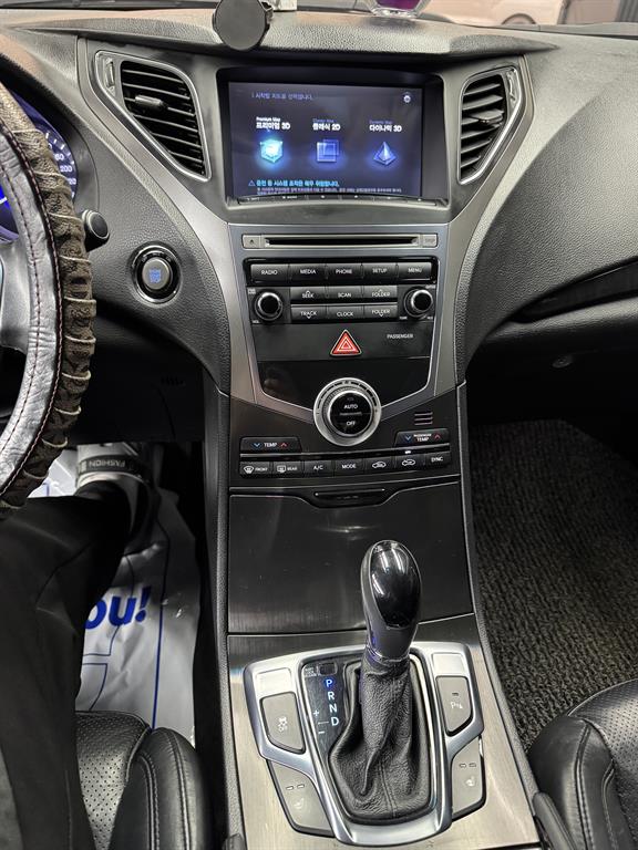 HYUNDAI Grandeur 2016 Negro - Importación desde Corea - HF Imports Iquique - Foto 15