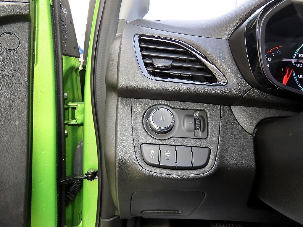 Chevrolet Spark - Vista 12