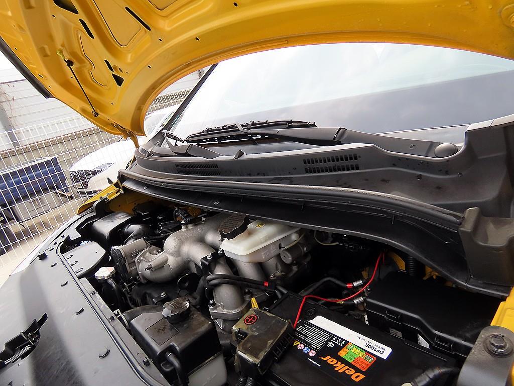 HYUNDAI Starex 2019 Amarillo - Importación desde Corea - HF Imports Iquique - Foto 19