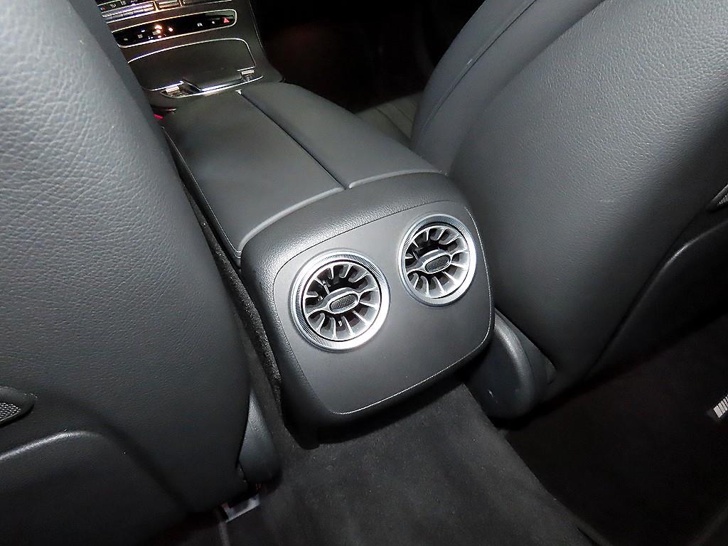 Mercedes Benz CLS Class 2022 Negro - Importación desde Corea - HF Imports Iquique - Foto 14