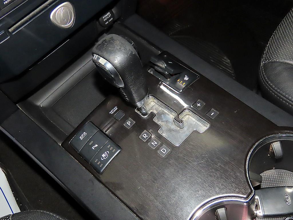 KIA Mohave - Vista 12