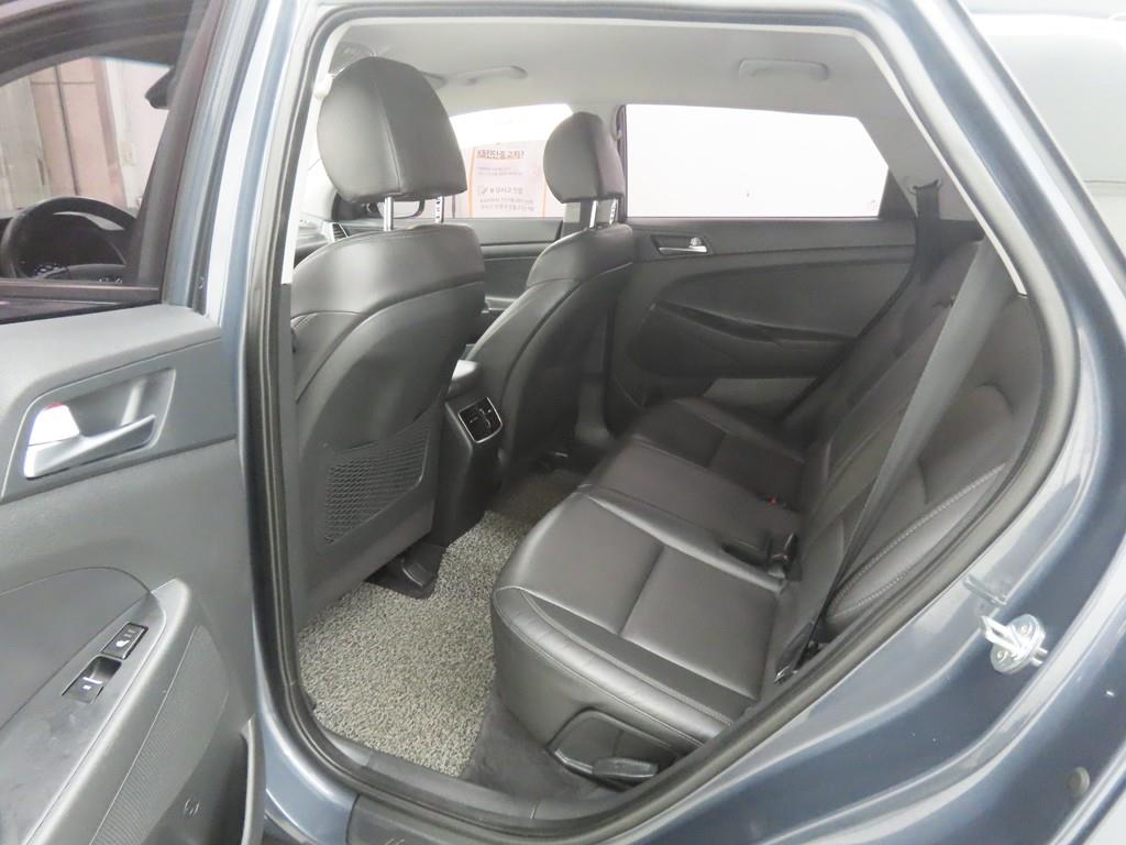 HYUNDAI Tucson - Vista 6