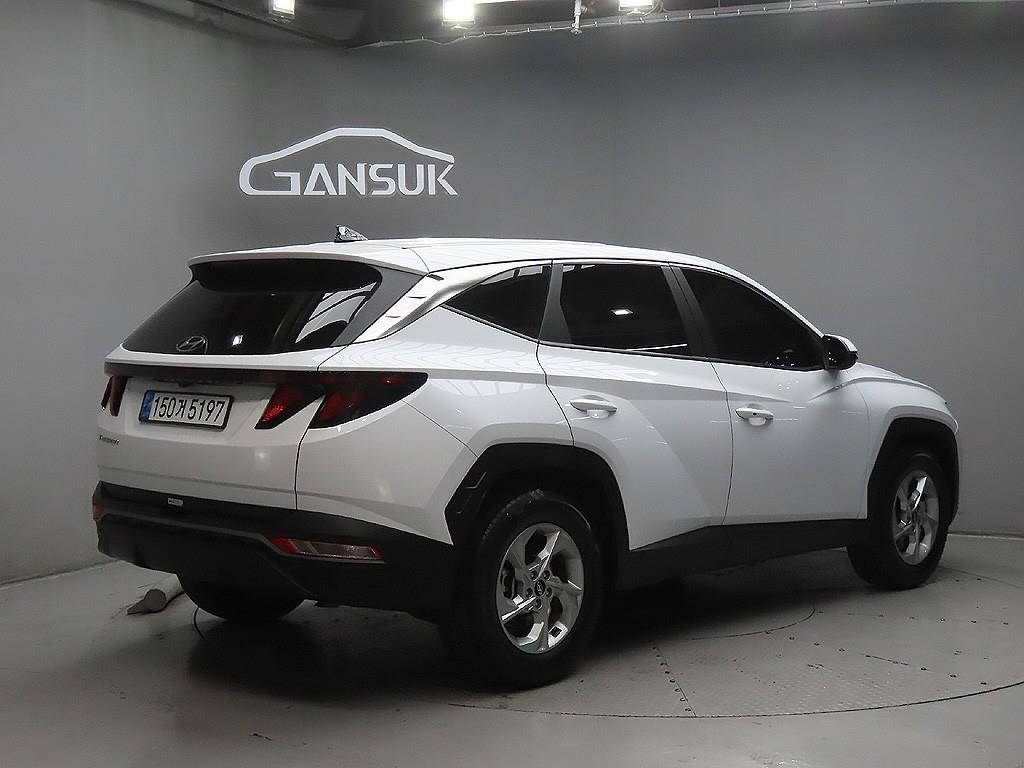 HYUNDAI Tucson - Vista 7