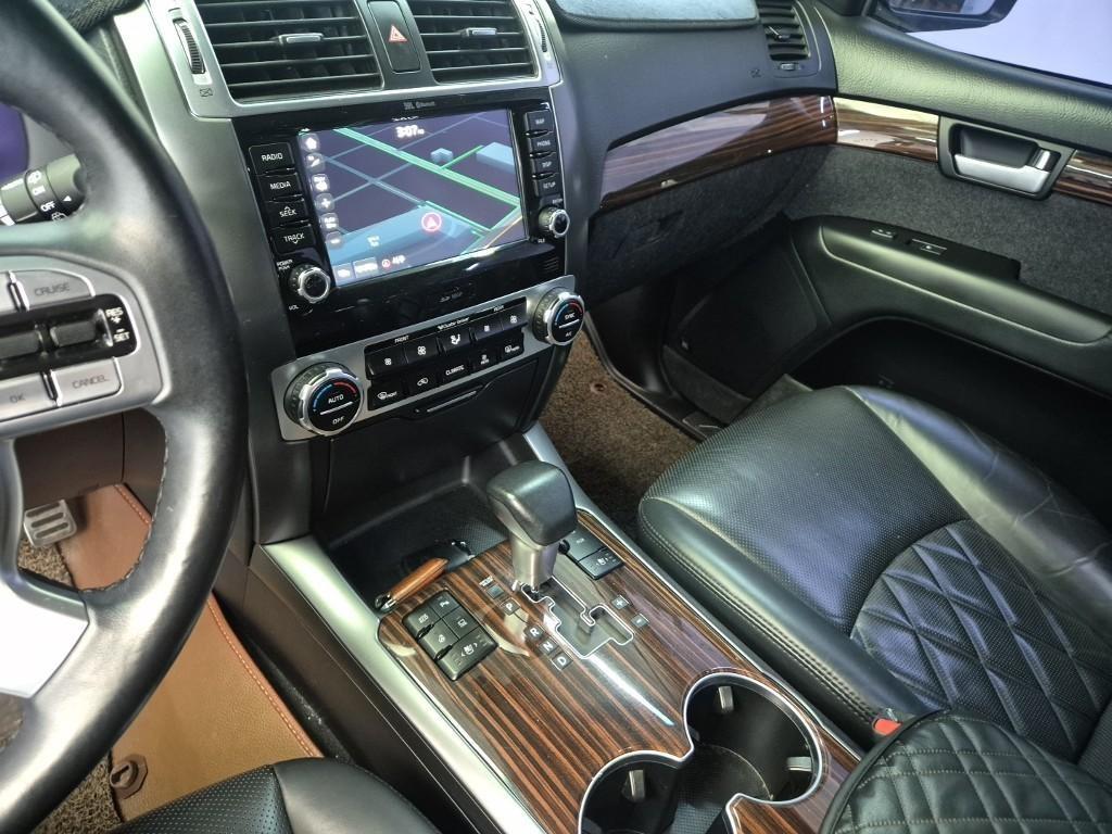 KIA Mohave - Vista 6