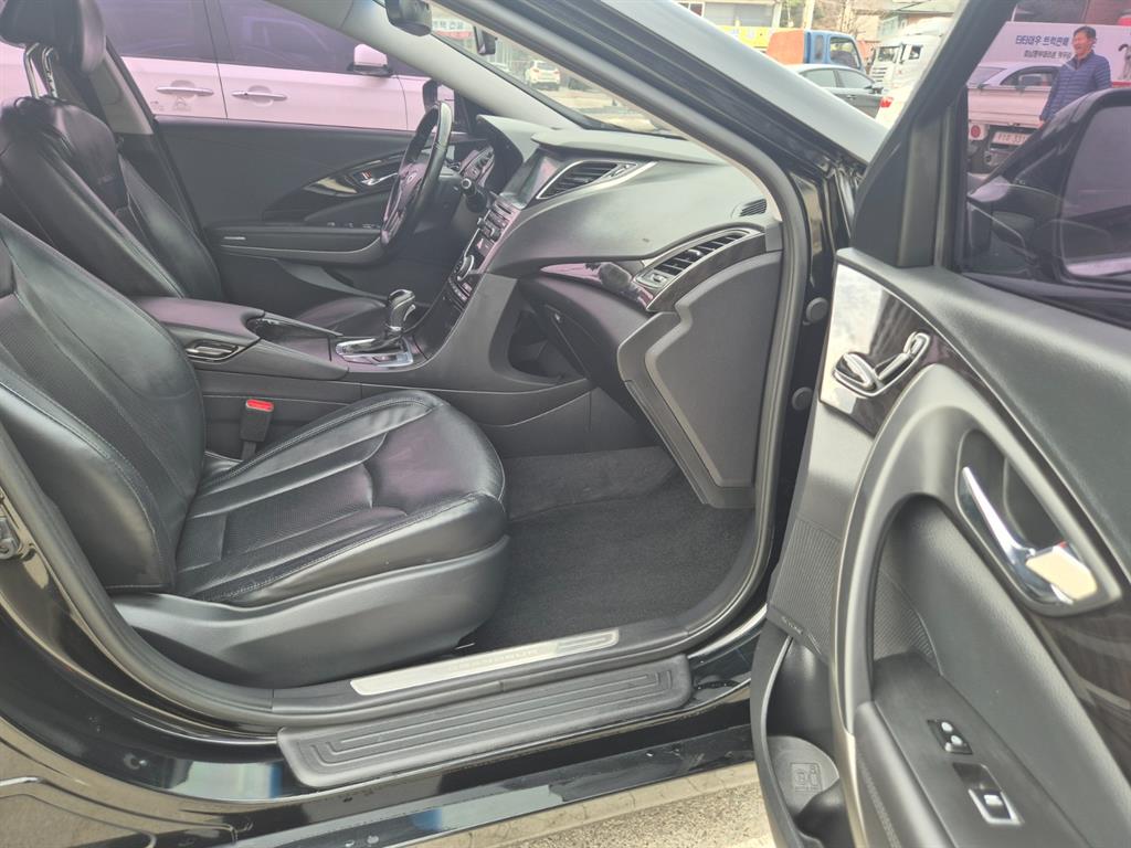 HYUNDAI Grandeur 2015 Negro - Importación desde Corea - HF Imports Iquique - Foto 16