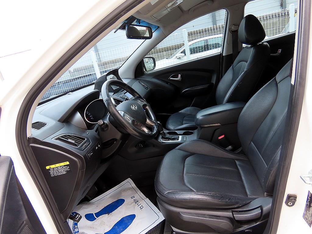 HYUNDAI Tucson - Vista 5