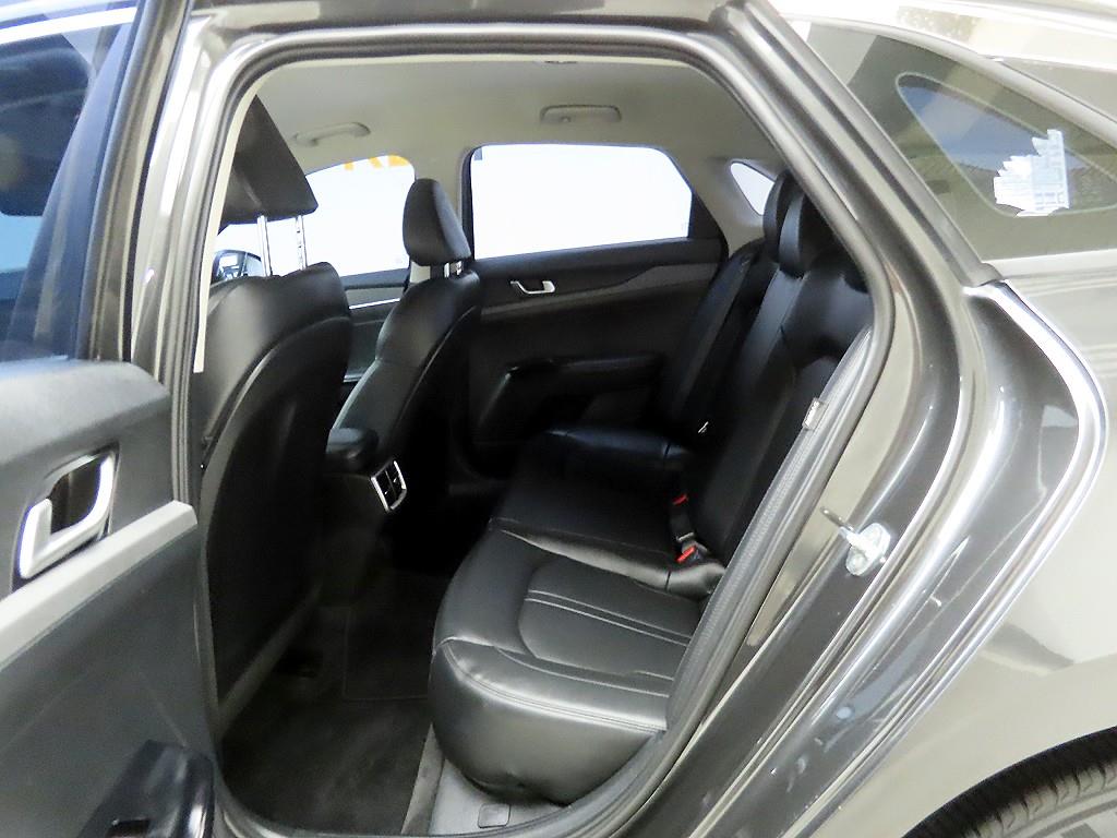 KIA K5 2021 Negro - Importación desde Corea - HF Imports Iquique - Foto 14