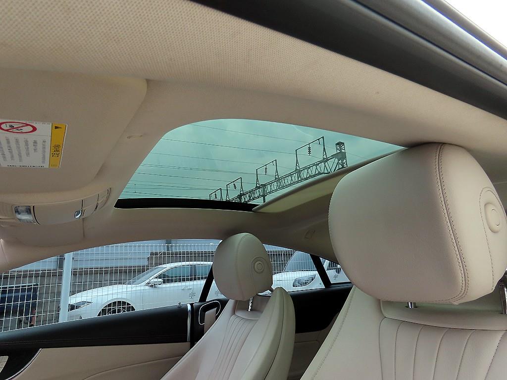 Mercedes Benz E class 2017 Negro - Importación desde Corea - HF Imports Iquique - Foto 18