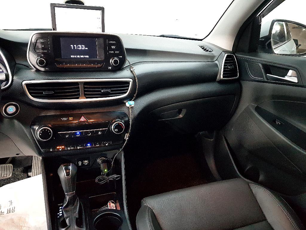 HYUNDAI Tucson - Vista 10