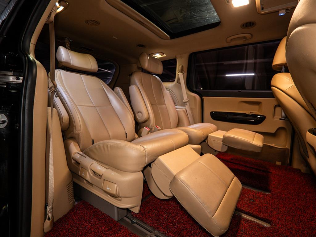 KIA Carnival 2019 Negro - Importación desde Corea - HF Imports Iquique - Foto 13