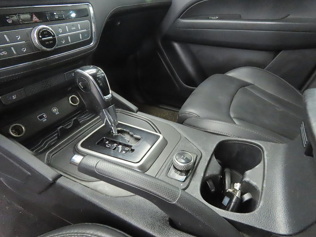 Ssangyong Rexton - Vista 11