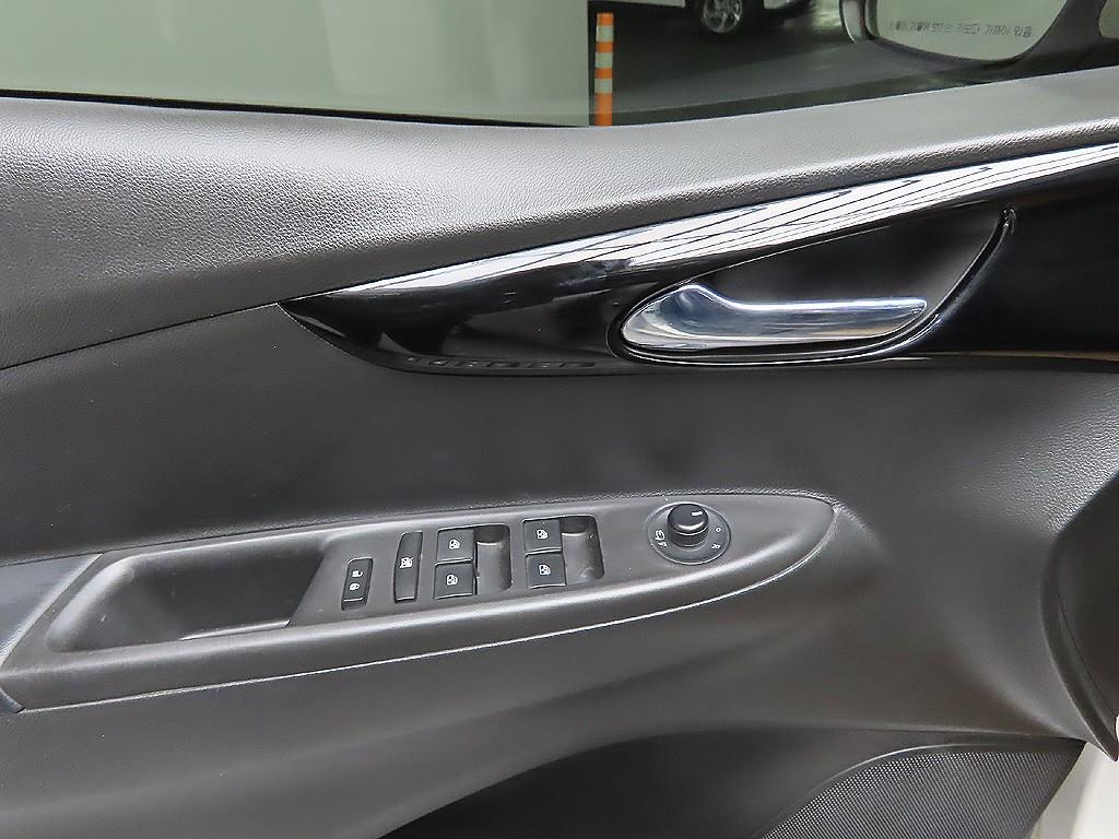 Chevrolet Spark 2018 Blanco - Importación desde Corea - HF Imports Iquique - Foto 12