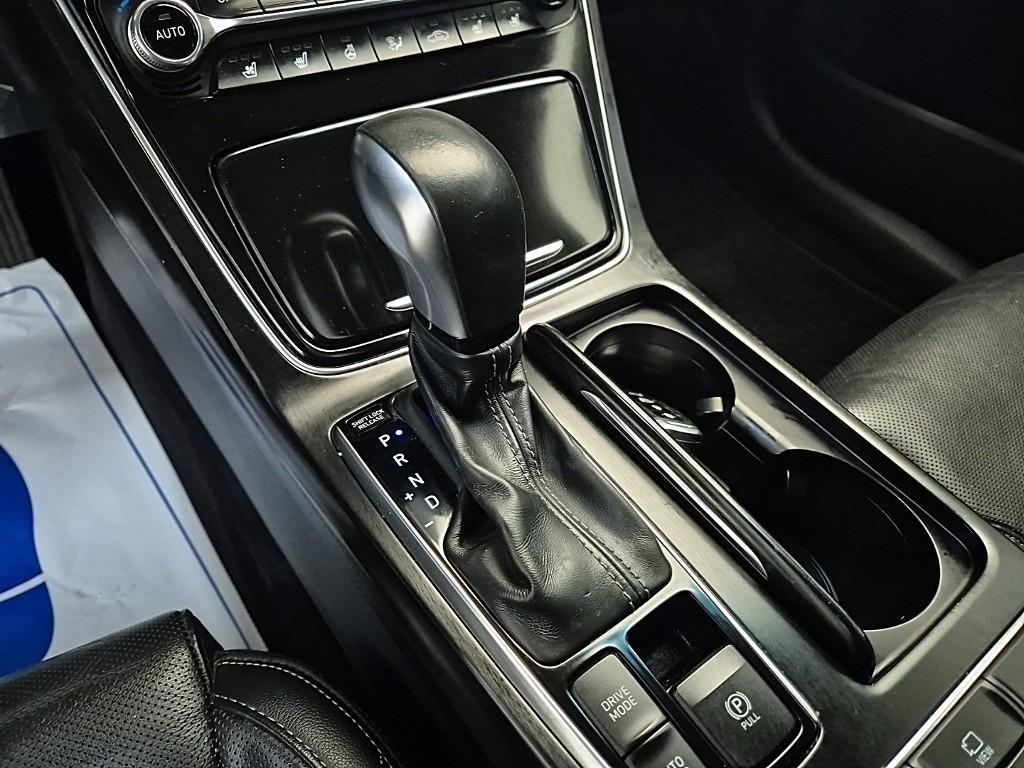 HYUNDAI Grandeur - Vista 8