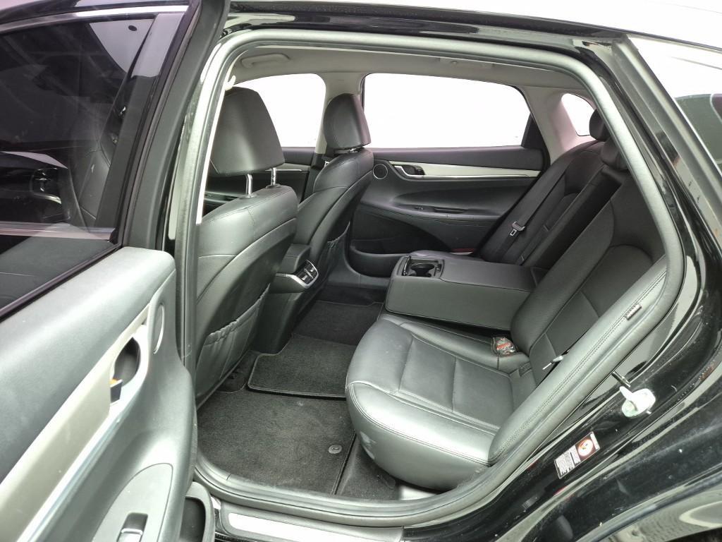 HYUNDAI Grandeur - Vista 12