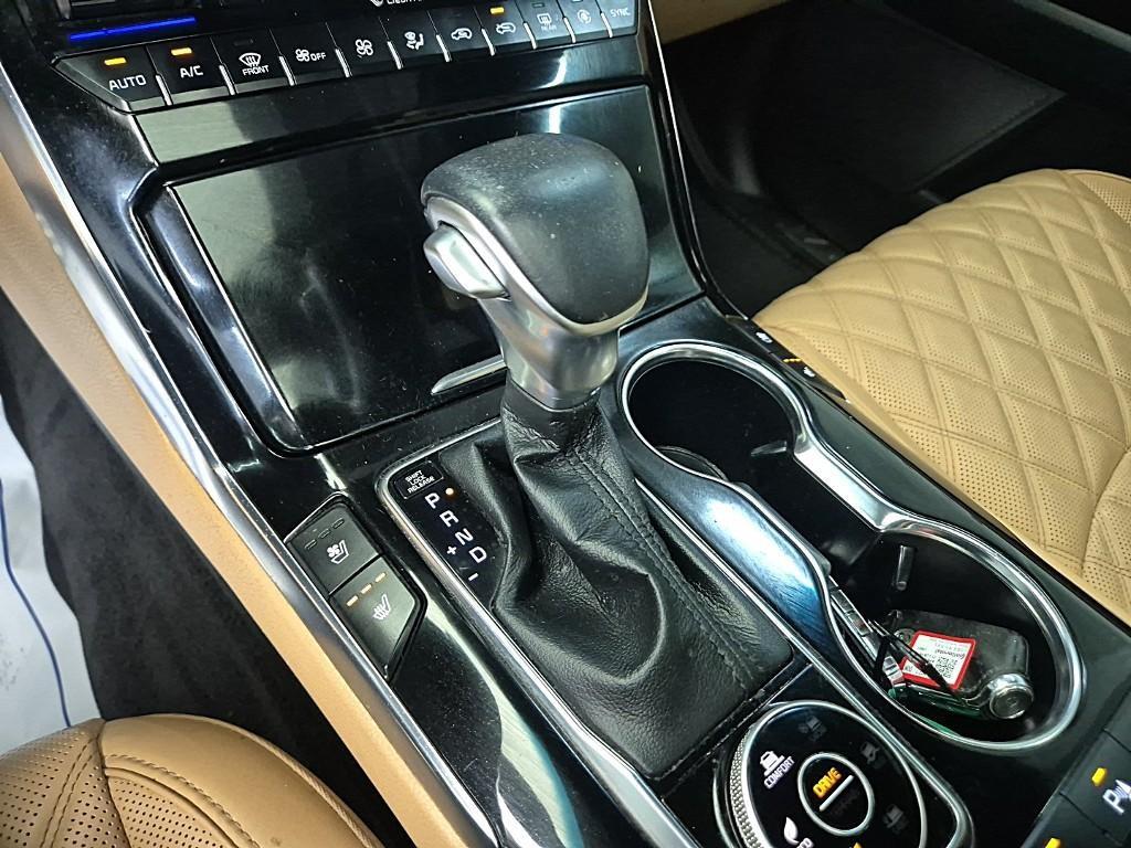 KIA Mohave - Vista 8