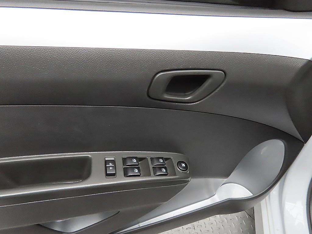 Chevrolet Spark 2015 Blanco - Importación desde Corea - HF Imports Iquique - Foto 10