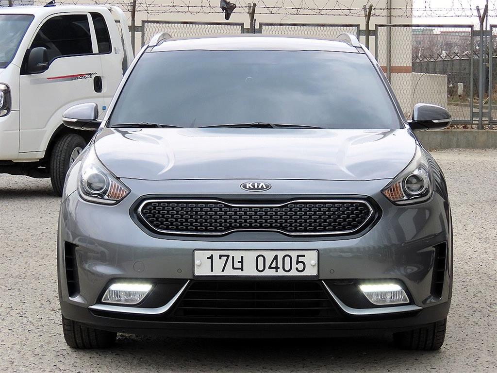 KIA Niro 2017 Gris - Importación desde Corea - HF Imports Iquique - Foto 1