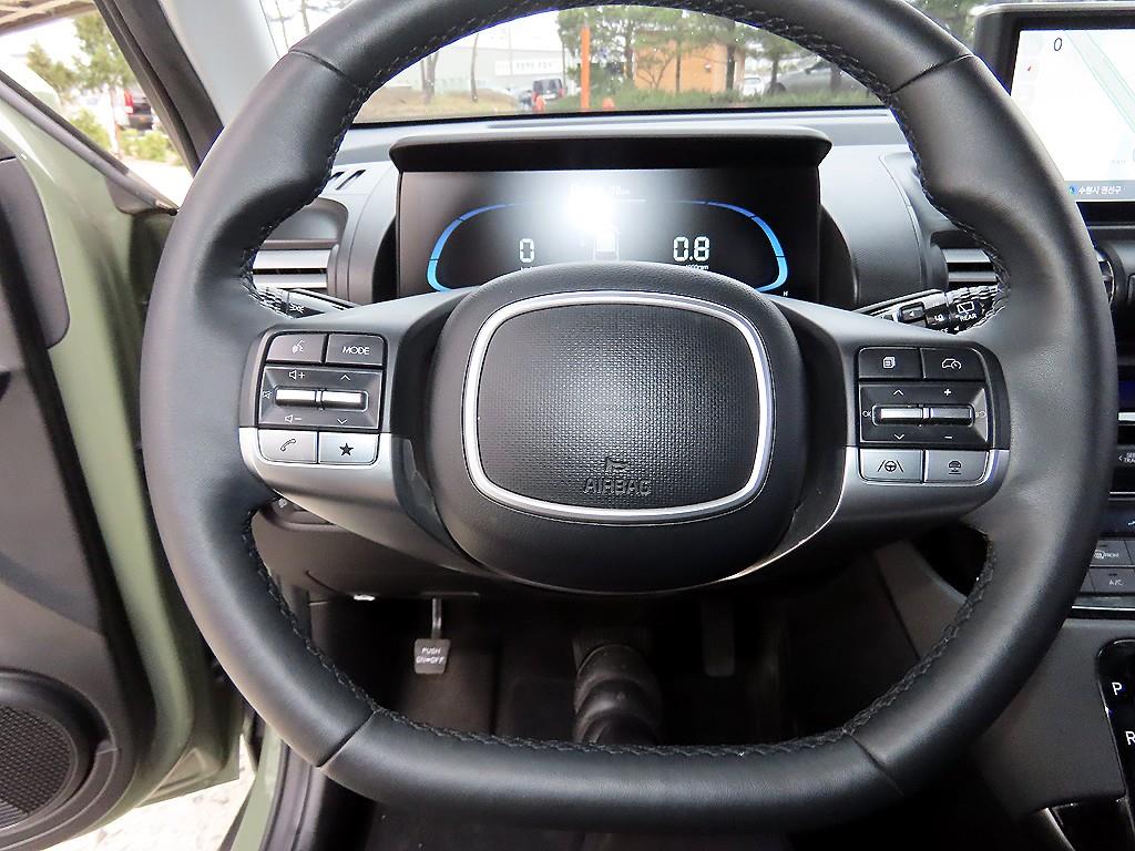 HYUNDAI Casper - Vista 8