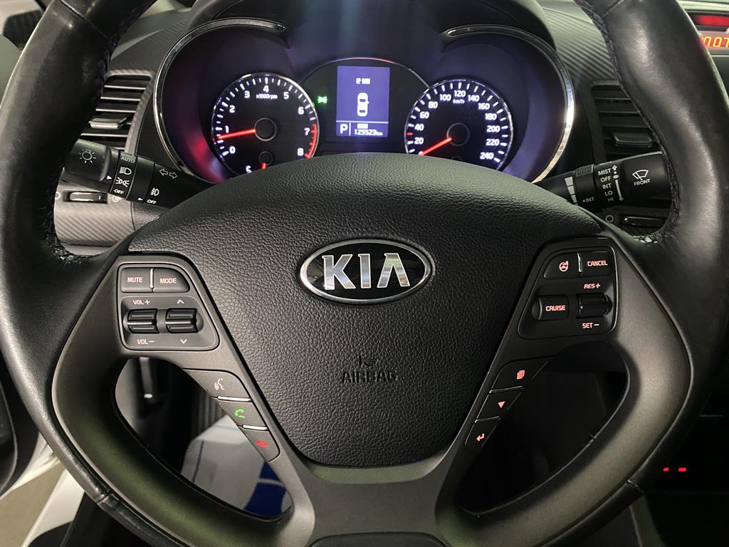 KIA K3 - Vista 7