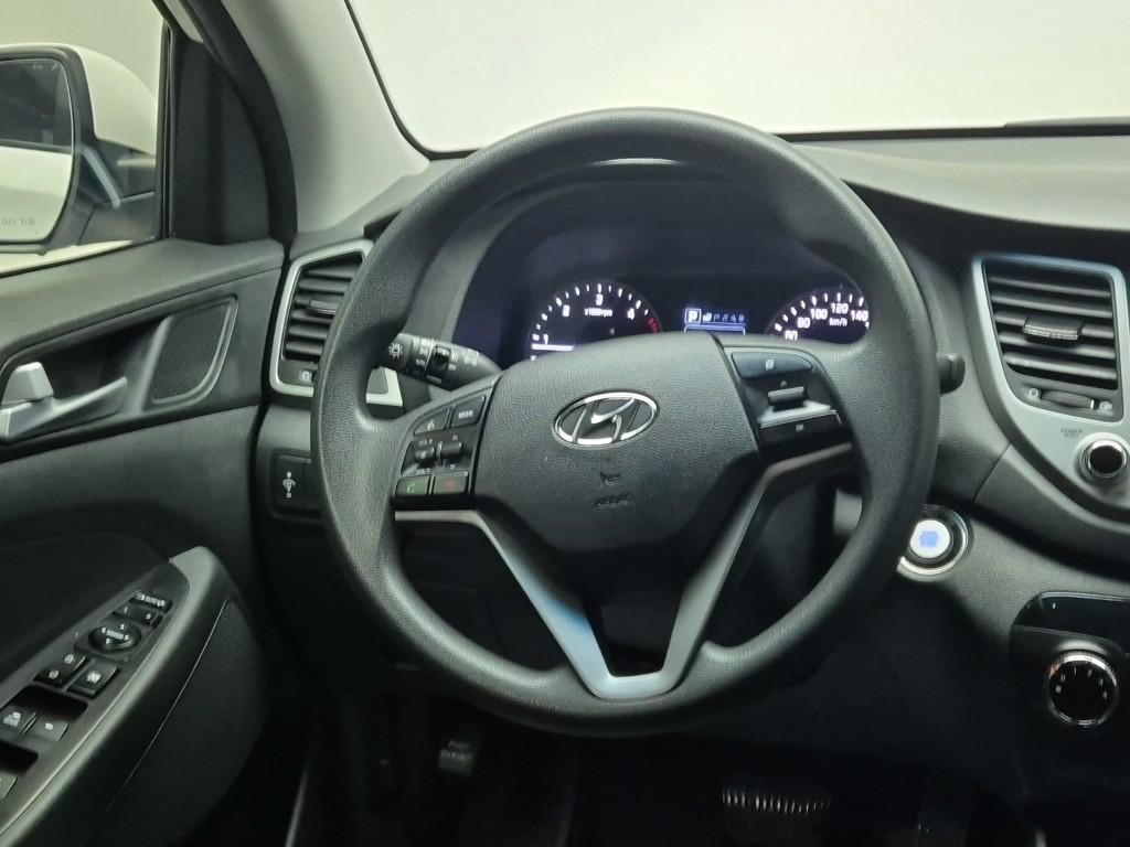 HYUNDAI Tucson - Vista 9