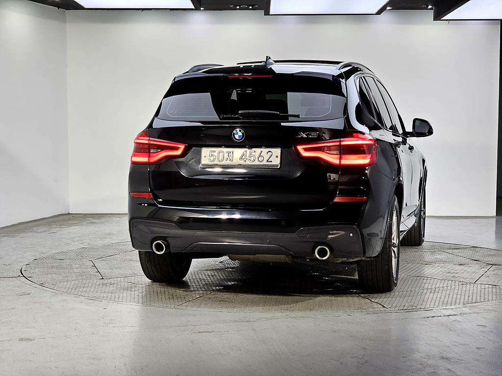 BMW X3 - Vista 3