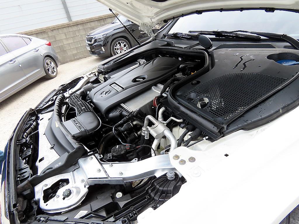 Mercedes Benz E class 2019 Blanco - Importación desde Corea - HF Imports Iquique - Foto 19