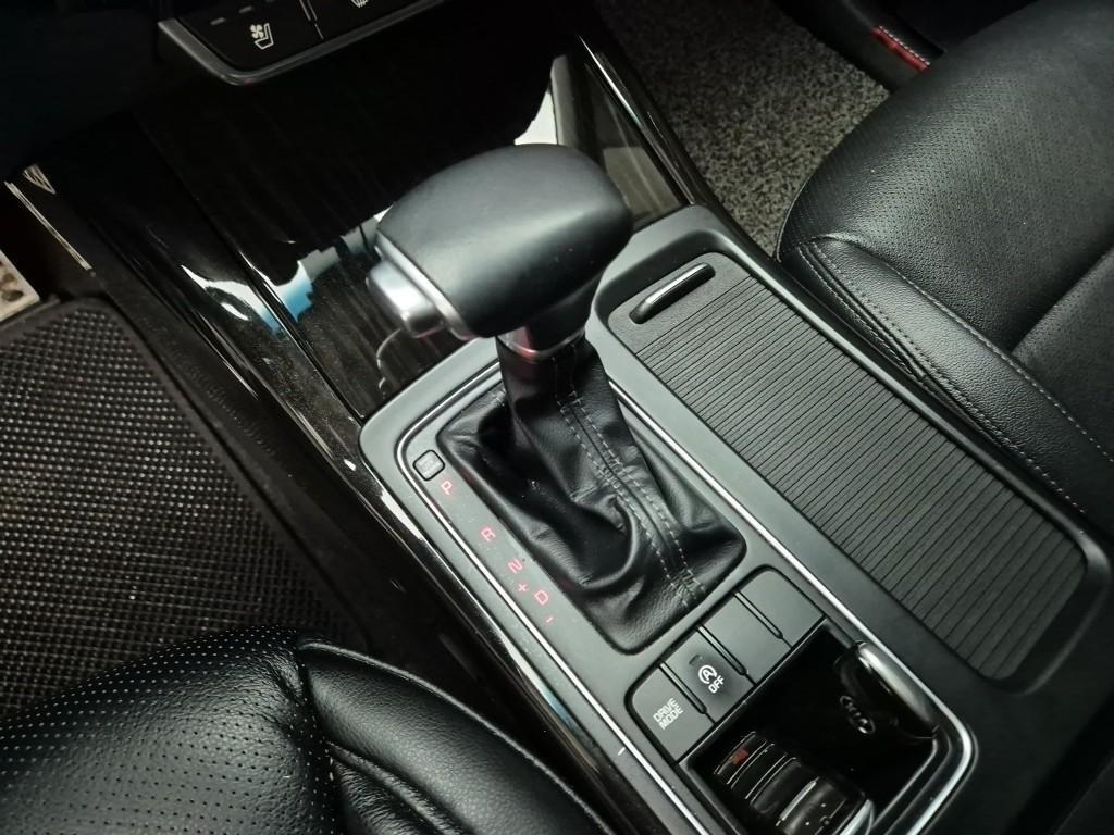 KIA Sorento 2019 Azul - Importación desde Corea - HF Imports Iquique - Foto 18