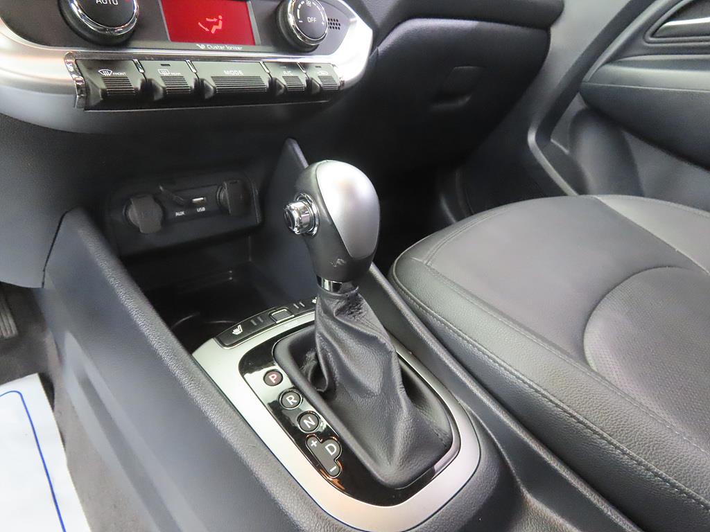 KIA Pride - Vista 11