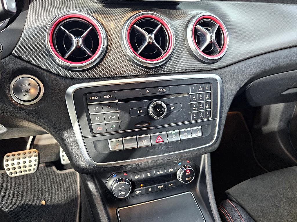 Mercedes Benz CLA Class 2018 Gris - Importación desde Corea - HF Imports Iquique - Foto 14