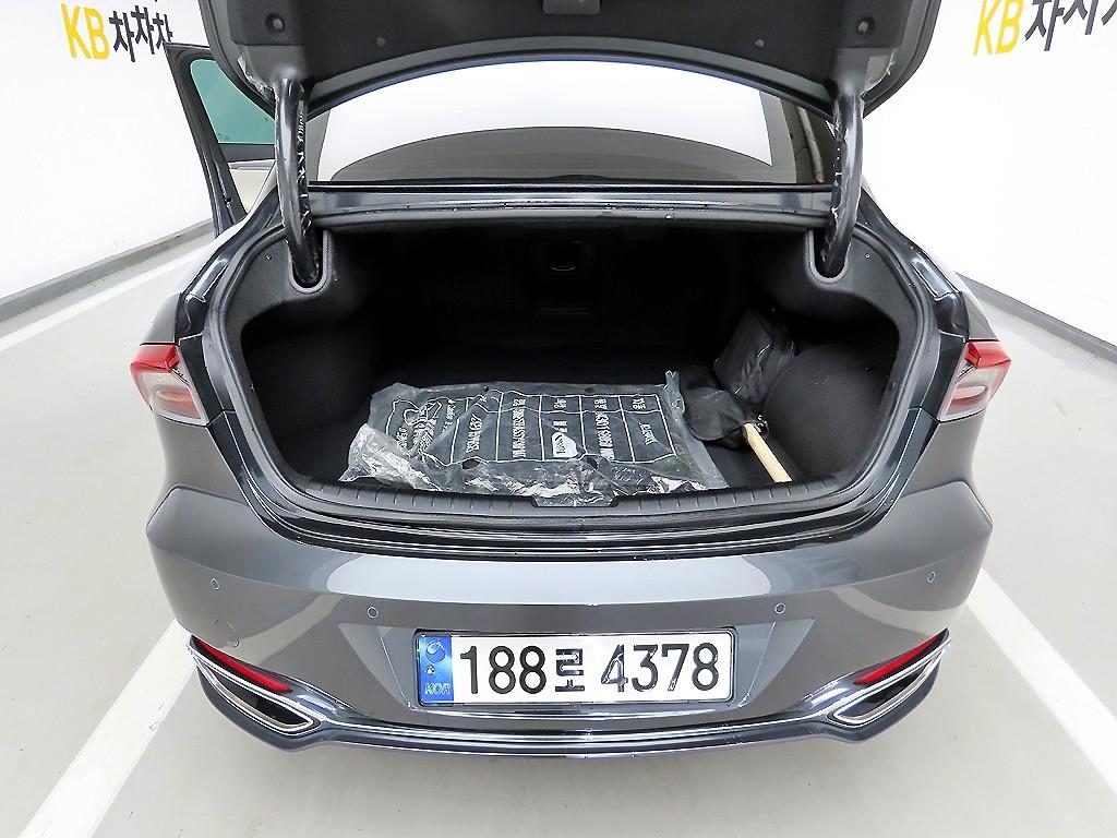 HYUNDAI Grandeur - Vista 5