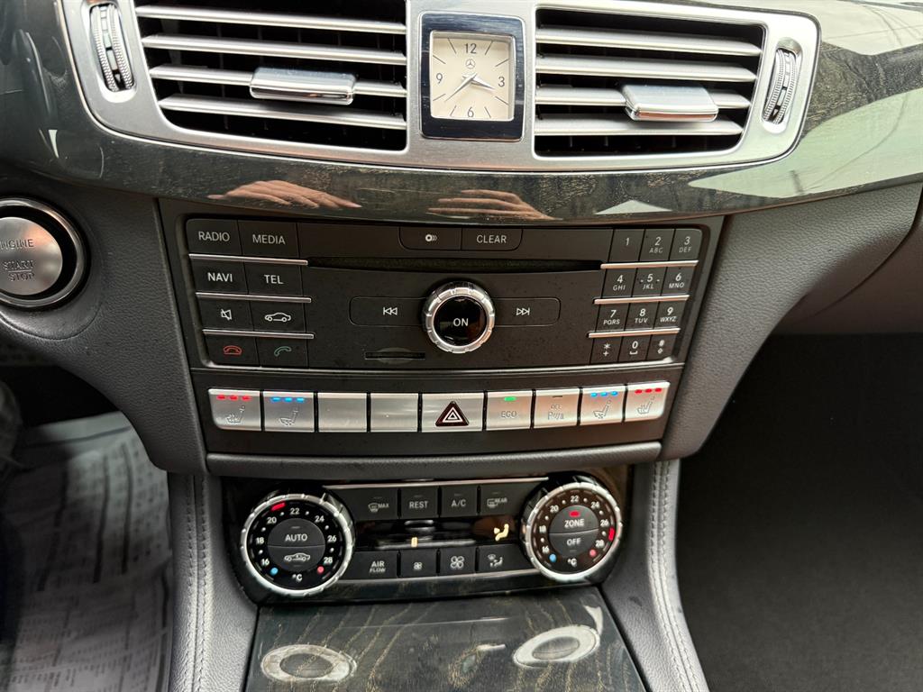 Mercedes Benz CLS Class 2017 Gris - Importación desde Corea - HF Imports Iquique - Foto 15