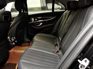 Mercedes Benz E class - Vista 12