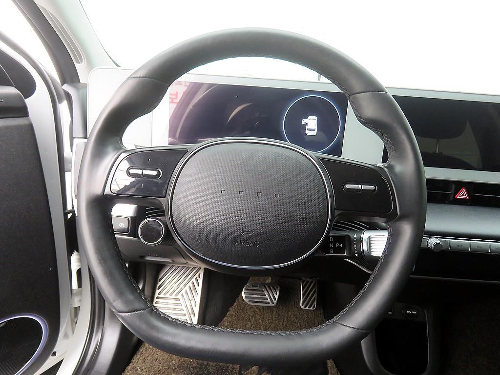 HYUNDAI Ioniq 5 - Vista 10