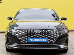 HYUNDAI Grandeur - Vista 2