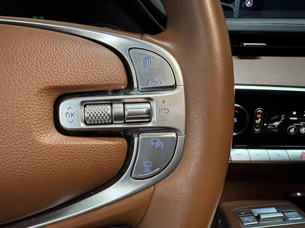 Genesis GV70 - Vista 11